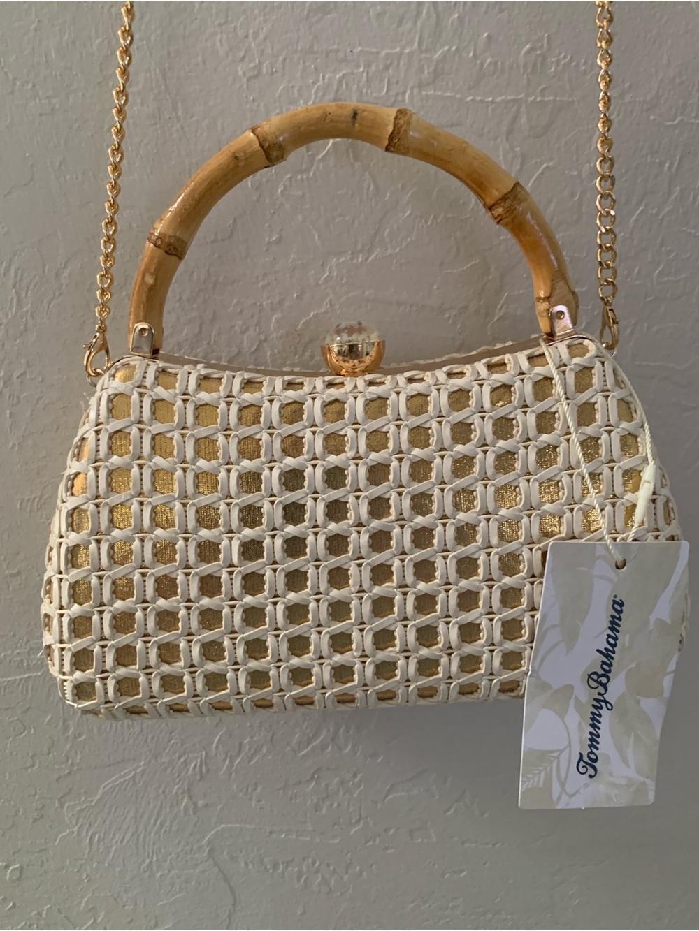 Tommy Bahama GoldCream Woven Clutch Bamboo Handle Gold Chain Strap Kiss Lock NWT - Picture 1 of 10